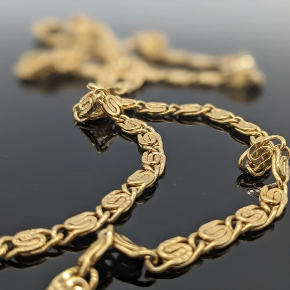 Avon Jewelry Vintage Avon Gold Tone Chain Necklace Gold